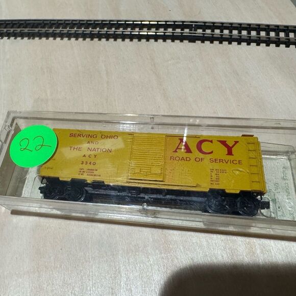 Kadee N Scale ACY 3340 Box Car - Picture 3 of 11